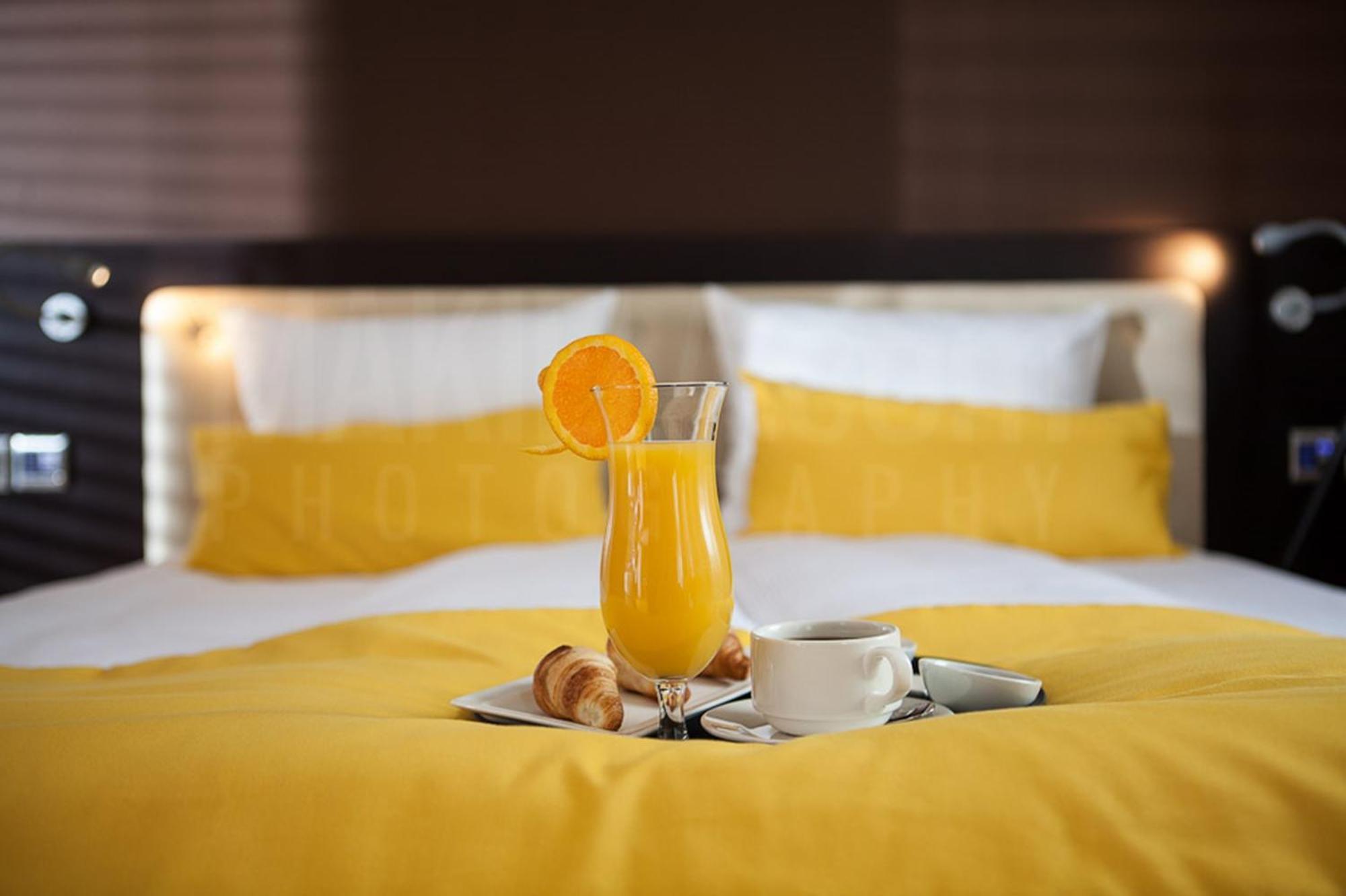 Hotel Eclipse Domasław Δωμάτιο φωτογραφία